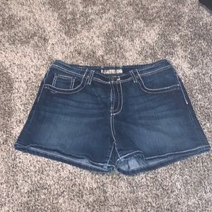 BKE Wendi Womens size 32 denim shorts
